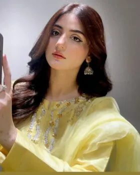 Khushi - Gurgaon escort profile